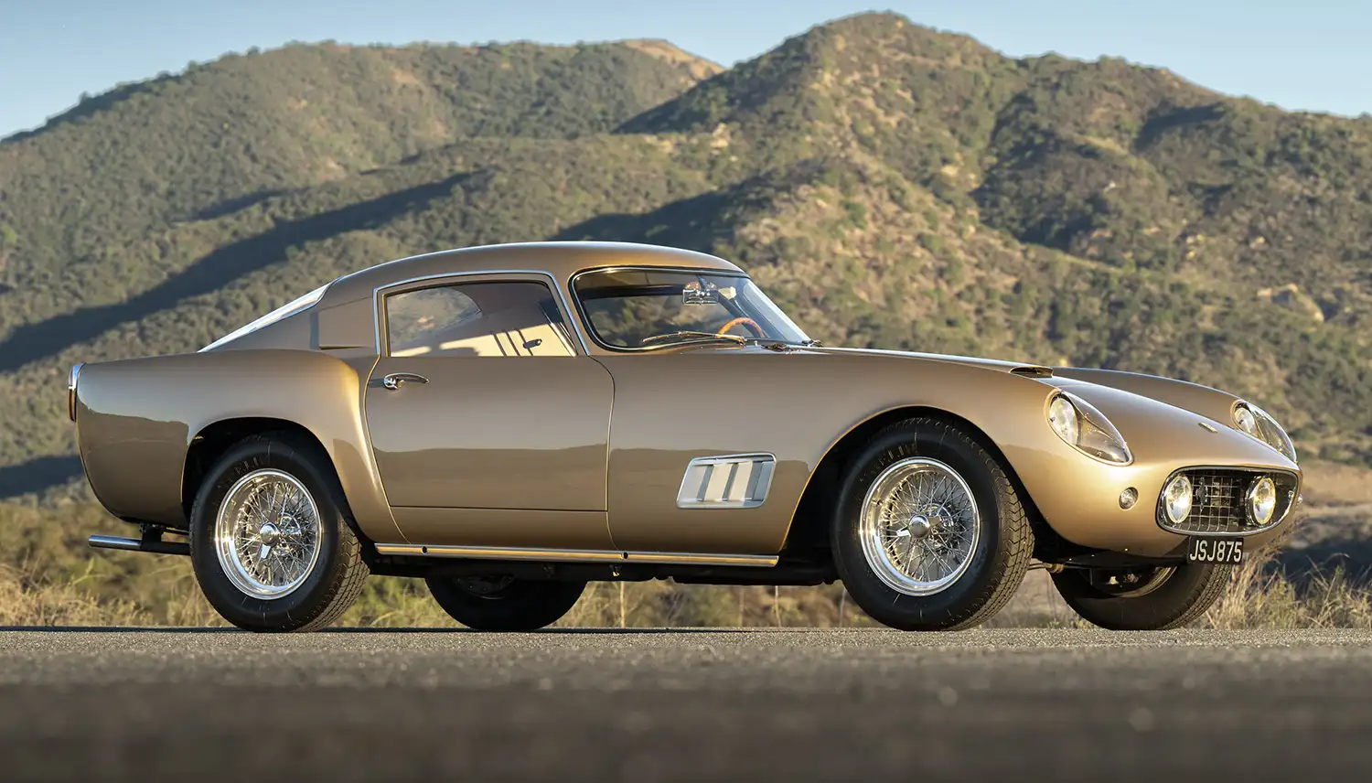 1958 Ferrari 250 GT LWB Berlinetta: Tour de France Masterpiece for $4.5M | en.wheelz.me