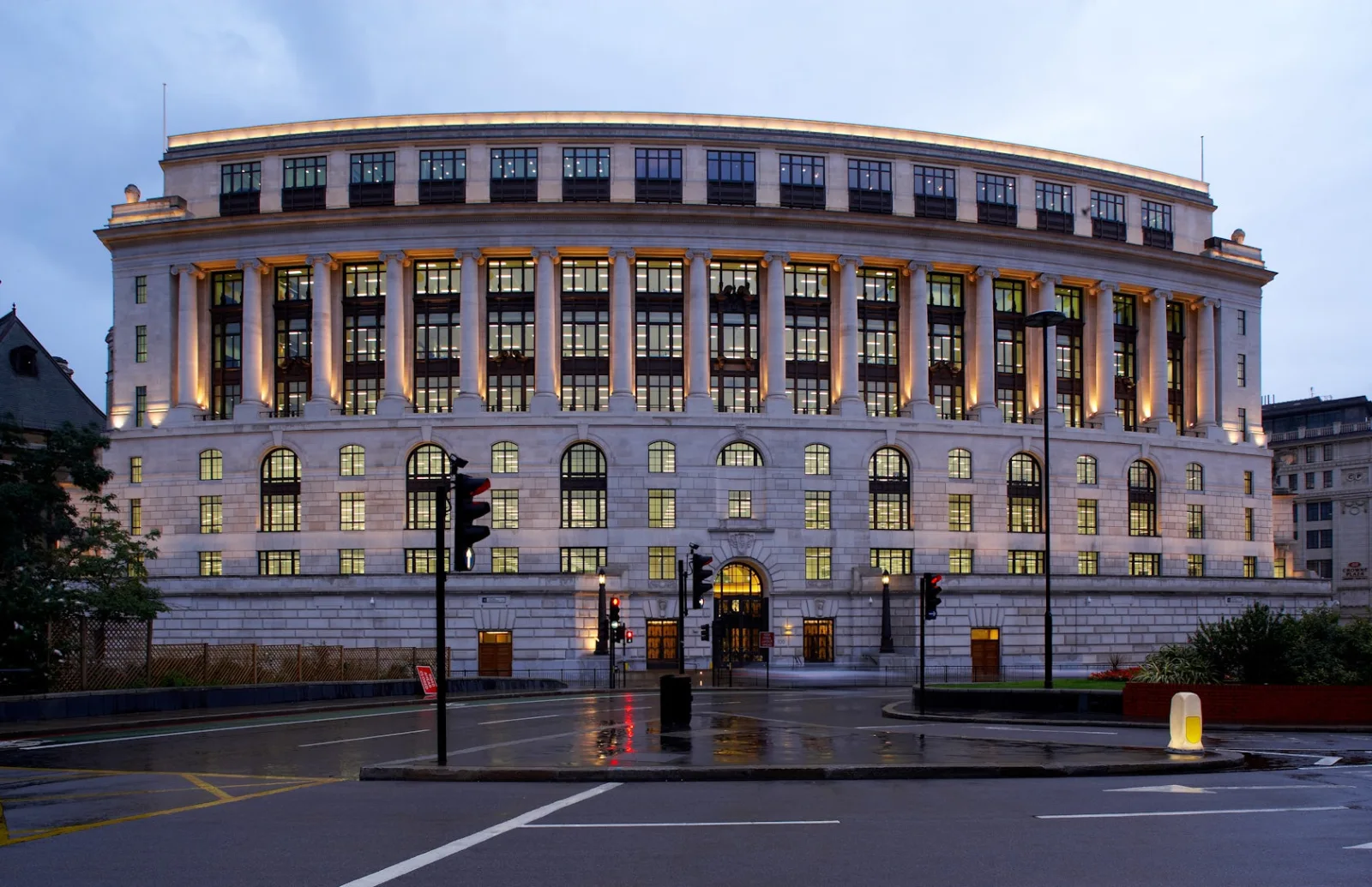 Unilever London Headquarters by KPF (Kohn Pedersen Fox) - Architizer
